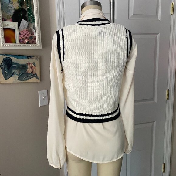 H&M DIVIDED Retro 1990s Grunge PREPPY V-Neck Crop Sweater VEST *X-SMALL*  NWT - Picture 3 of 8